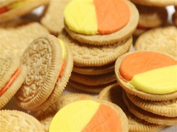 candy-corn-oreos